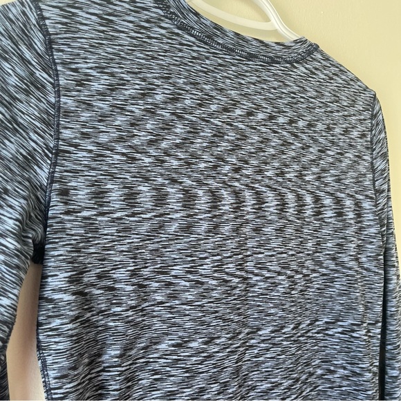 Cuddl Duds FlexFit Base Layer two piece set Set in Blue Space Dye, size small - Picture 6 of 15